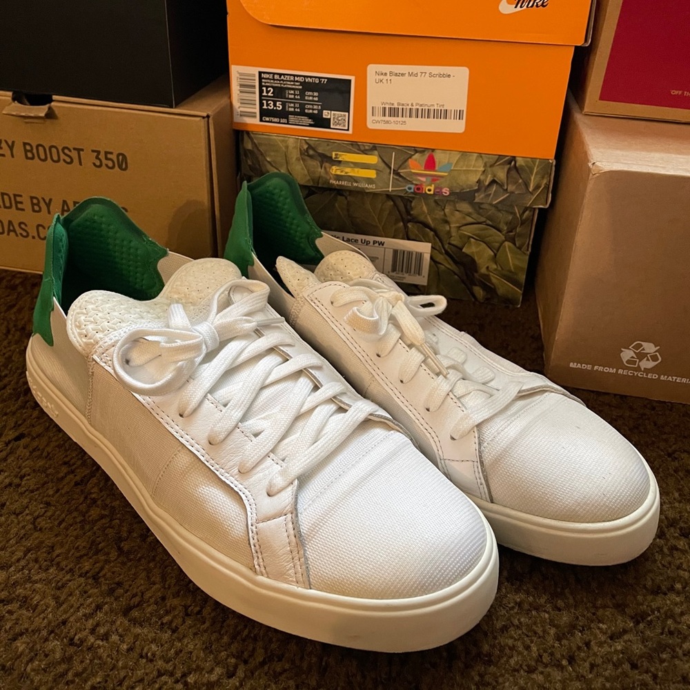 Men’s Pharrell Williams Elastic Lace Up Adidas